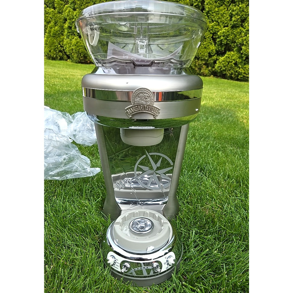 NEW Margaritaville DM2100 Fiji Frozen Concoction Maker w/Pitcher Blender - Picture 6 of 10